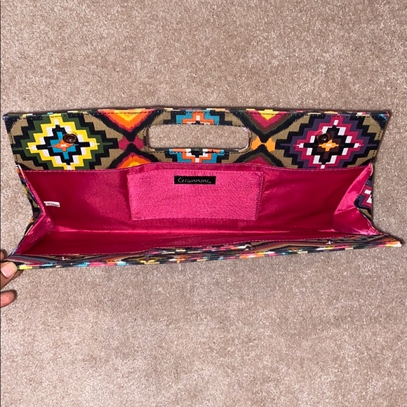 Multi-colored patterned clutch - Picture 2 of 2